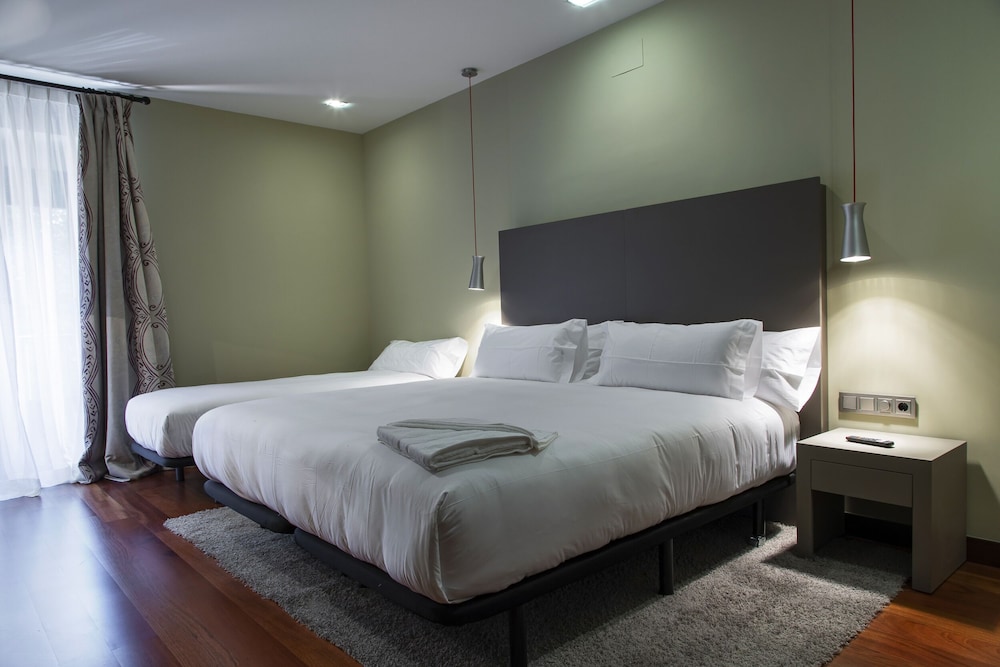 Hotel AR Isabel de Farnesio 13/47