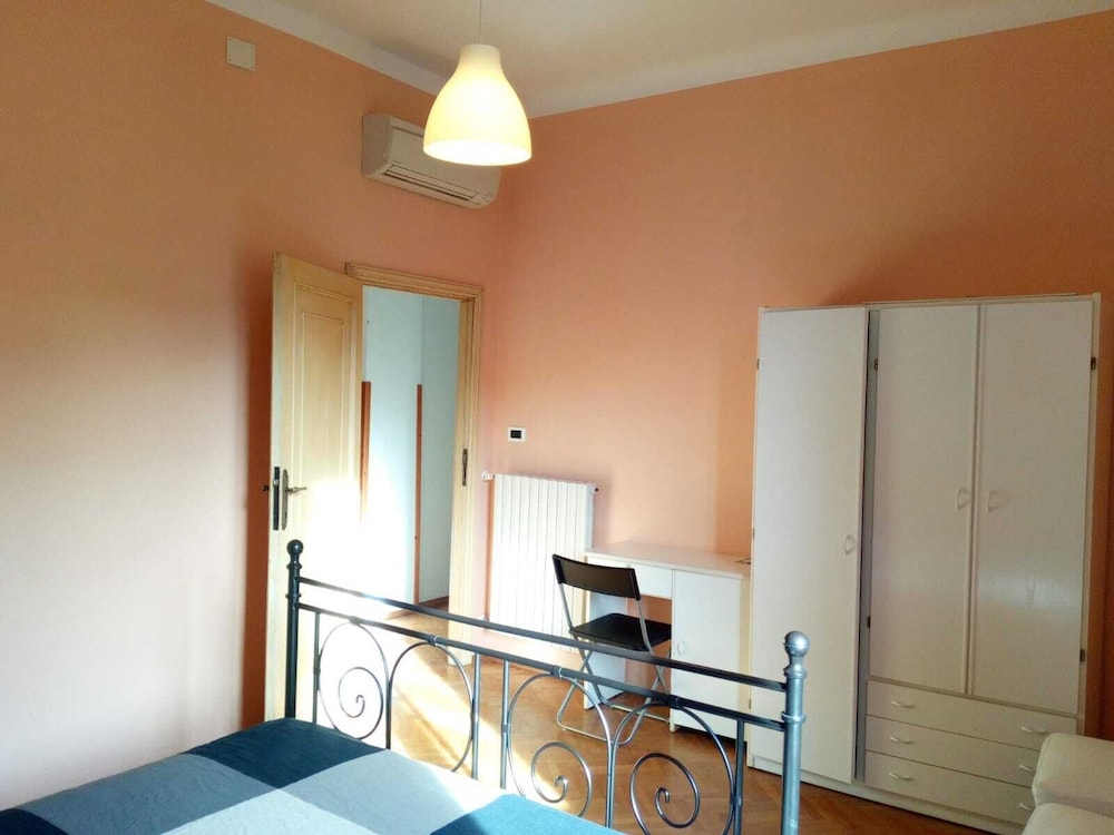 Large Vatican Apartment with 3 bedroom 7/12