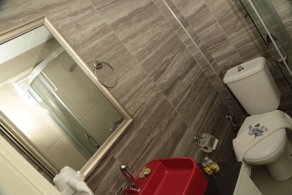 Merveille Hotel 40/48