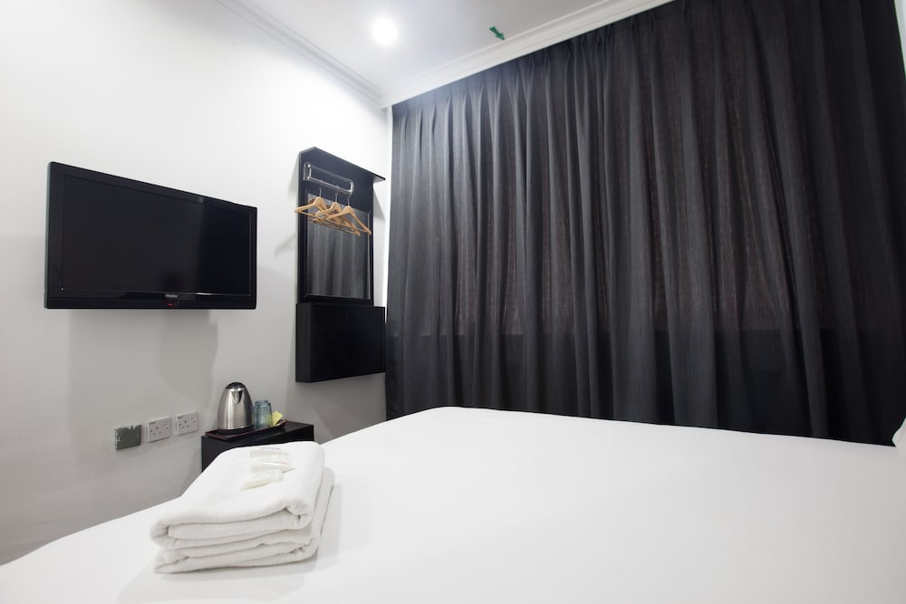 Tune Hotel Waterfront Kuching 24/39