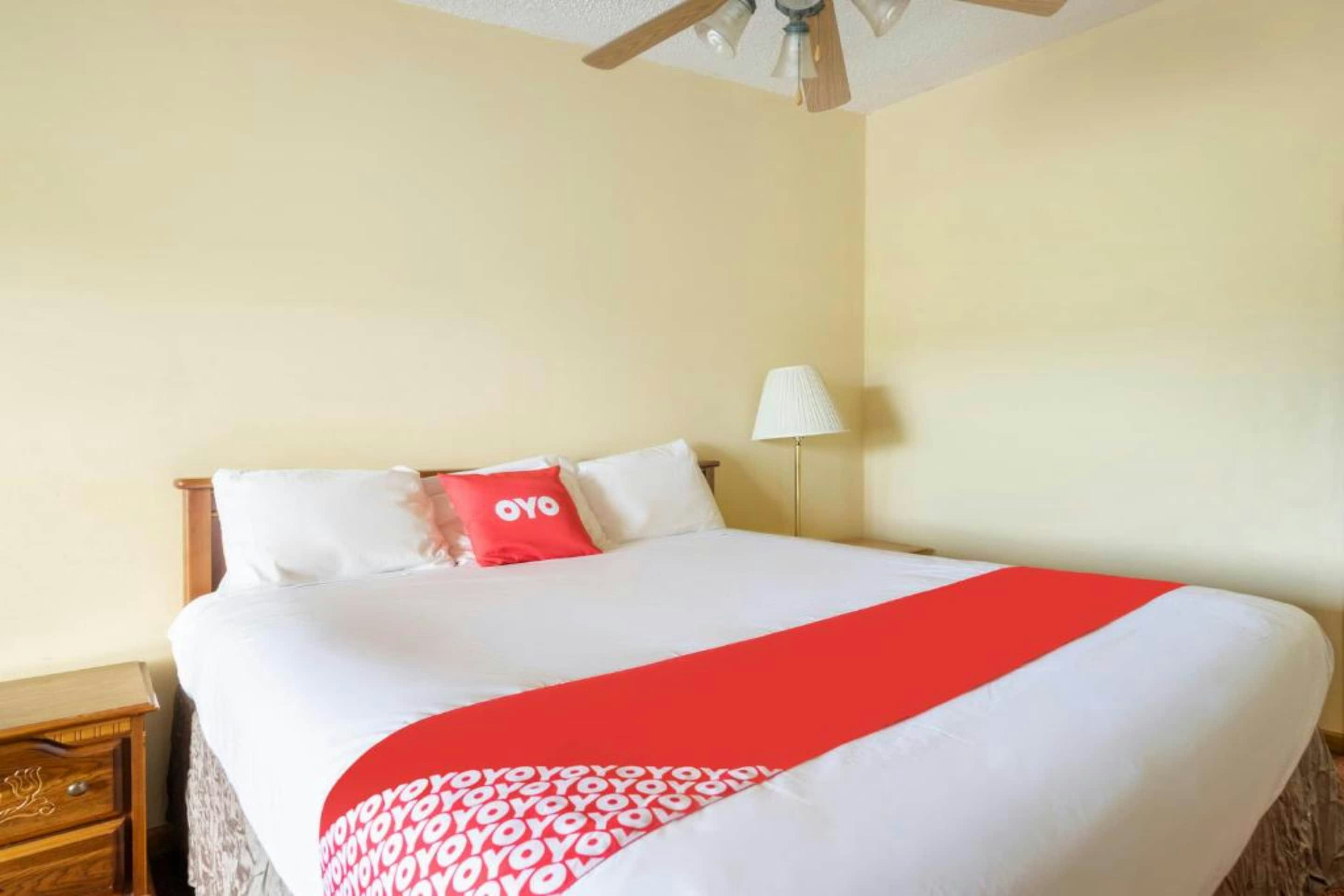 OYO Hotel Daleville AL Hwy 84 45/75