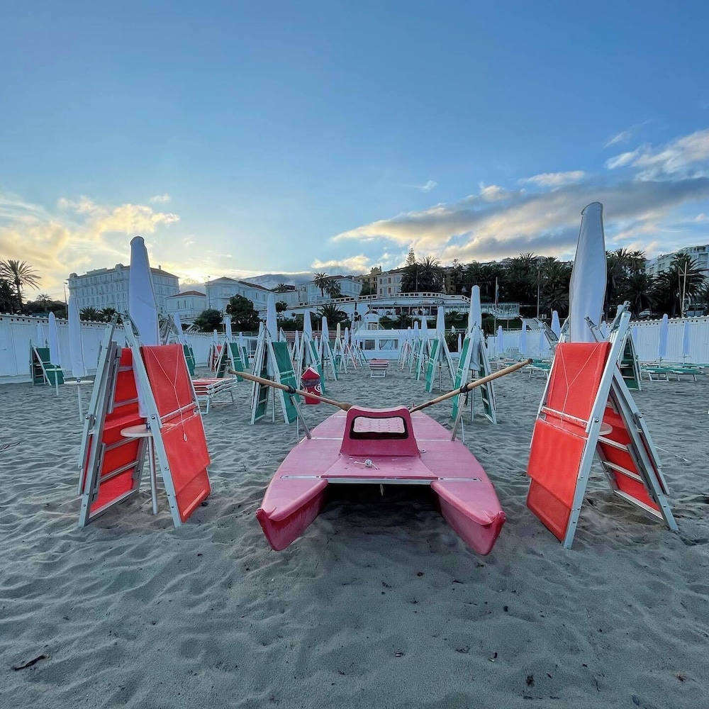 Belsoggiorno Hotel 28/50