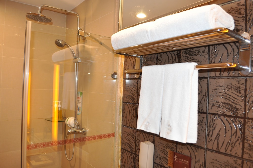 Fortune Hotel 20/27