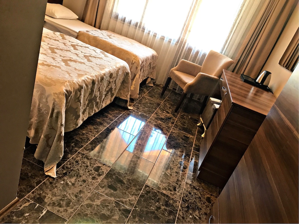 Sezgin Hotel 22/48