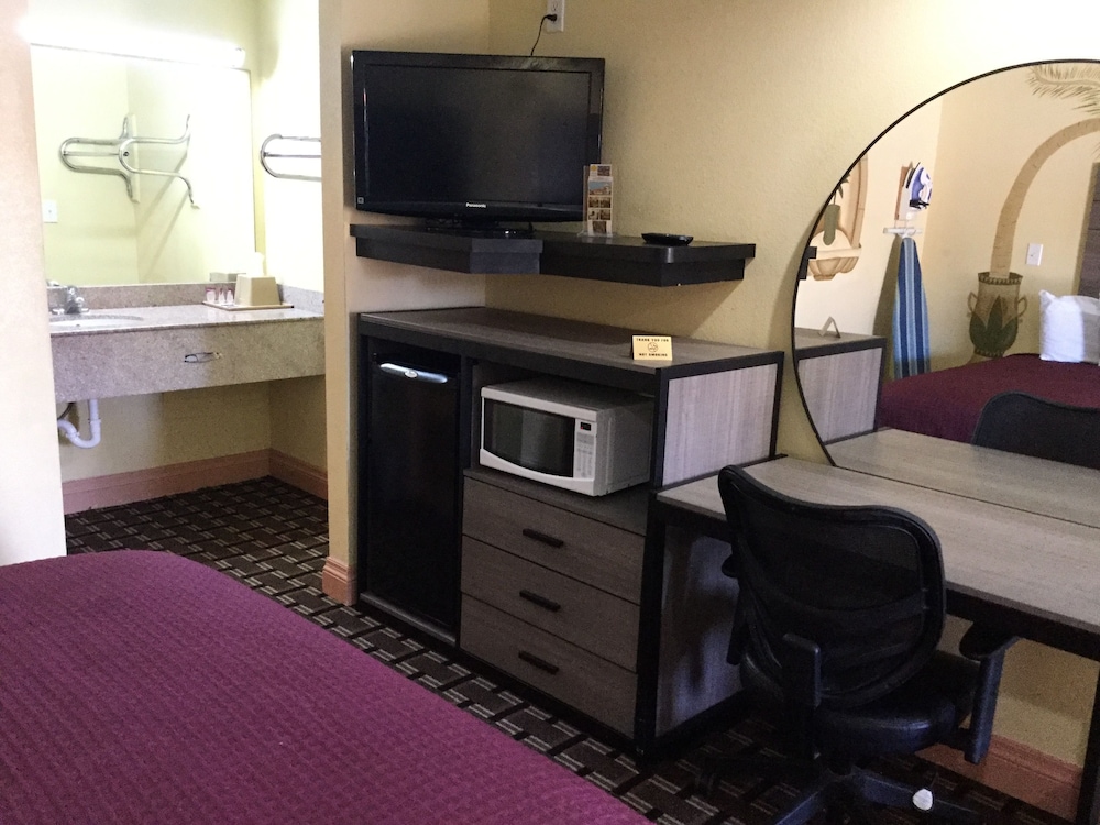 Palace Inn 31/40