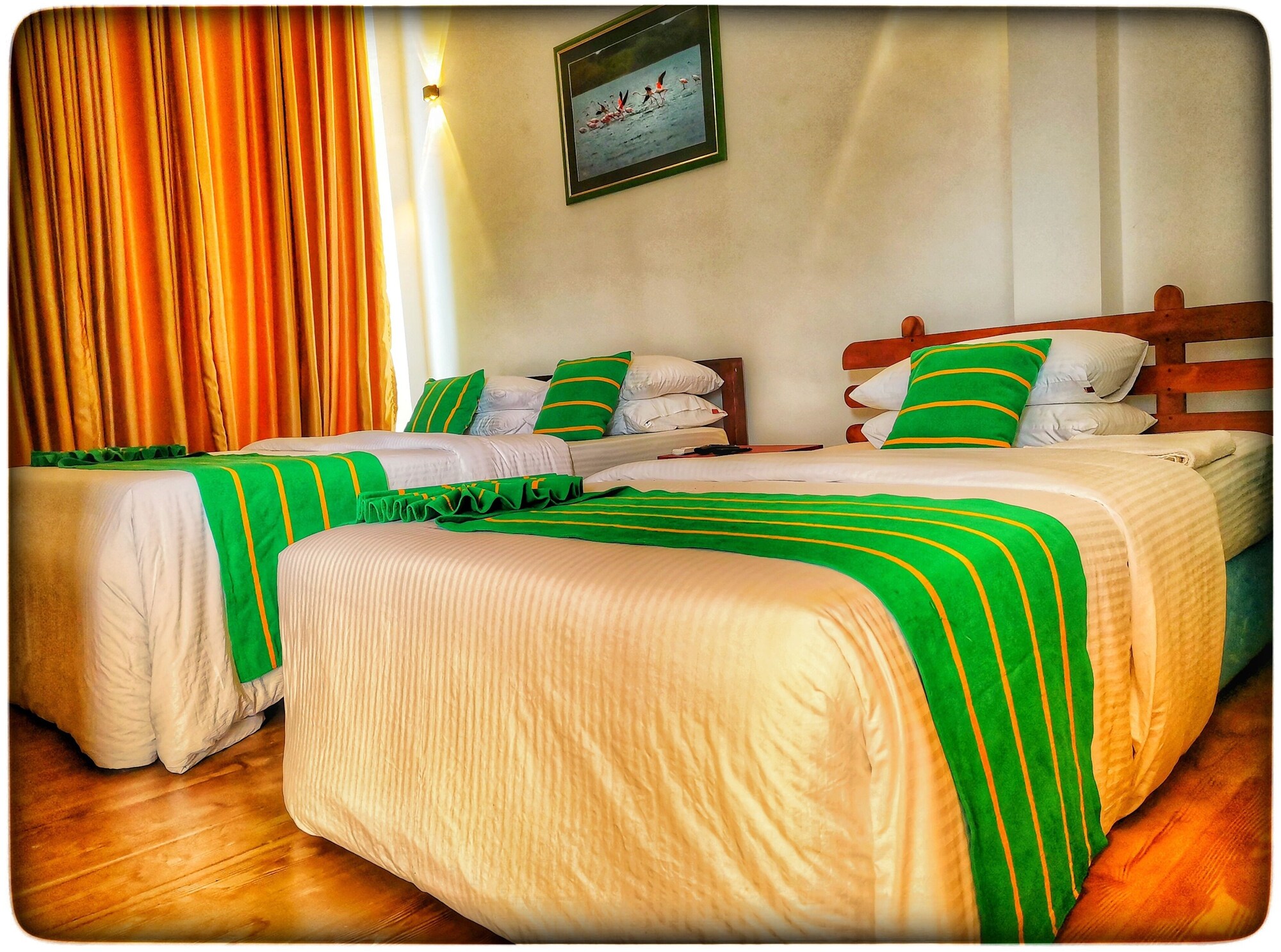 1 BEDROOM, DELUXE, QUADRUPLE, LAKE SIDE, LAKE VIEW