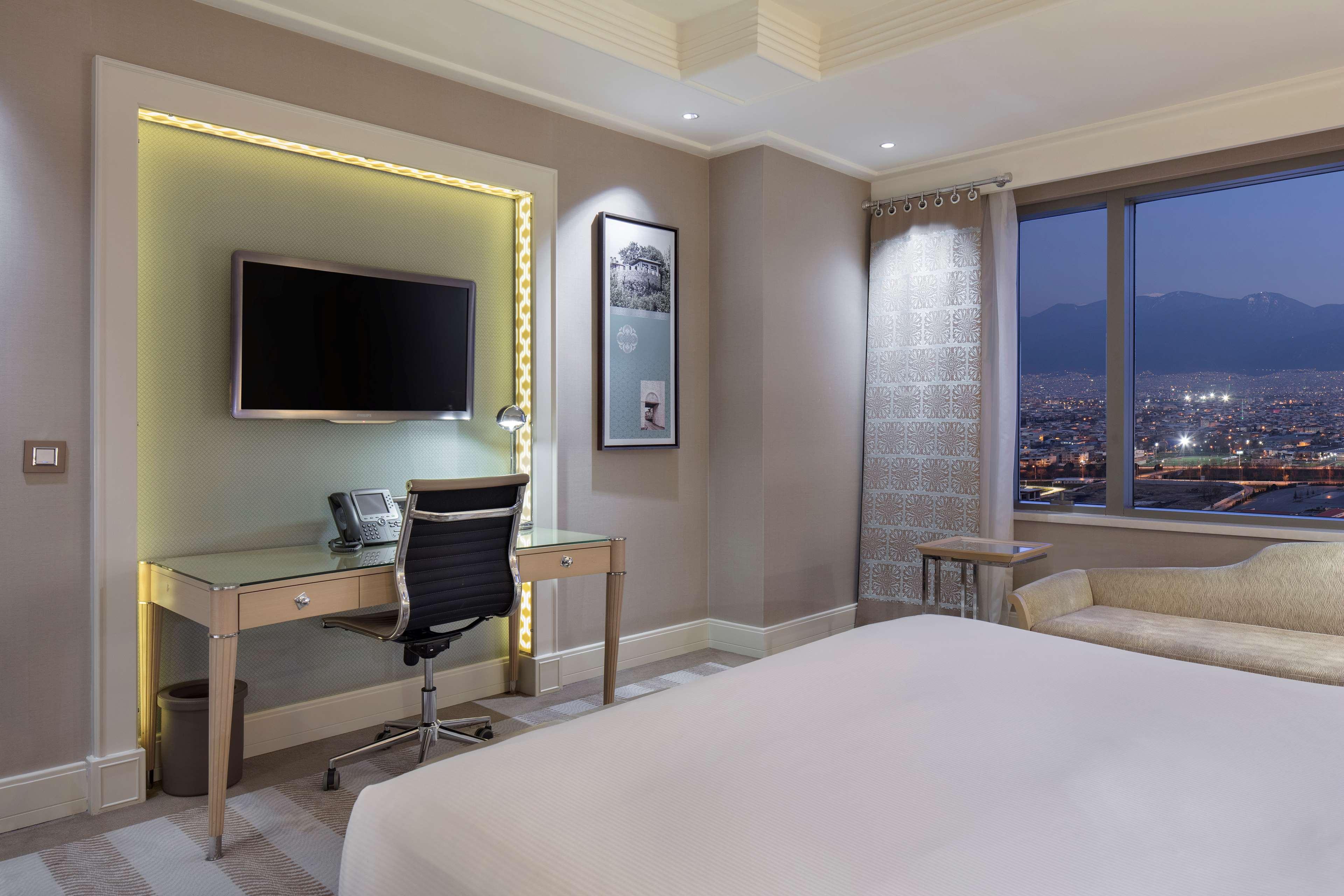 غرفة بسرير كينج، Hilton Bursa Convention Center & Spa 2/4