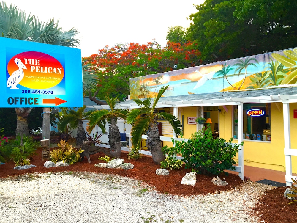 The Pelican Key Largo Cottages 1/76