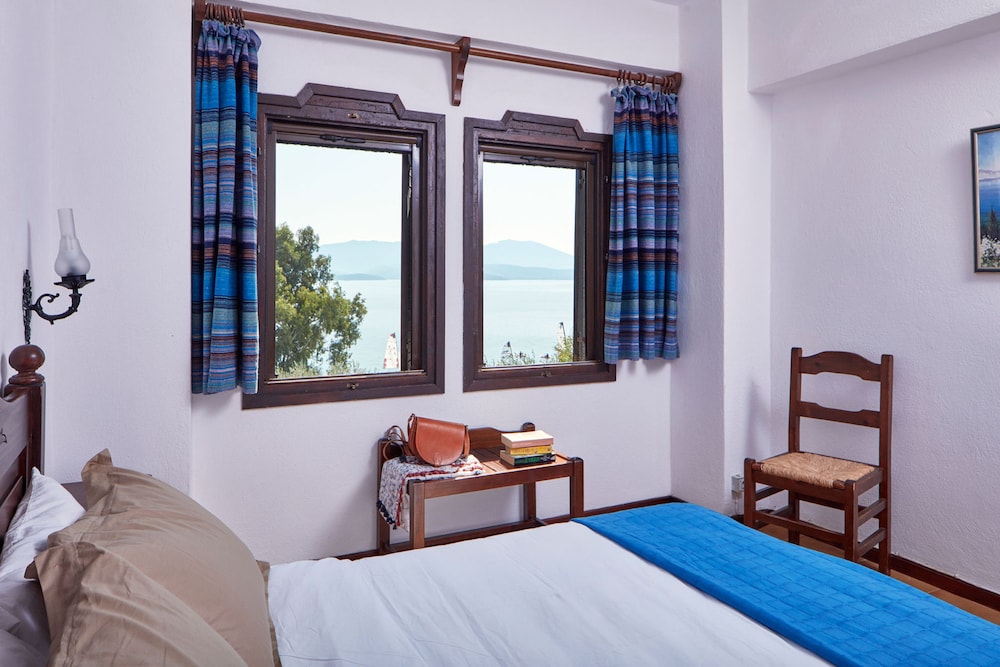 Leda Village Resort 12/50