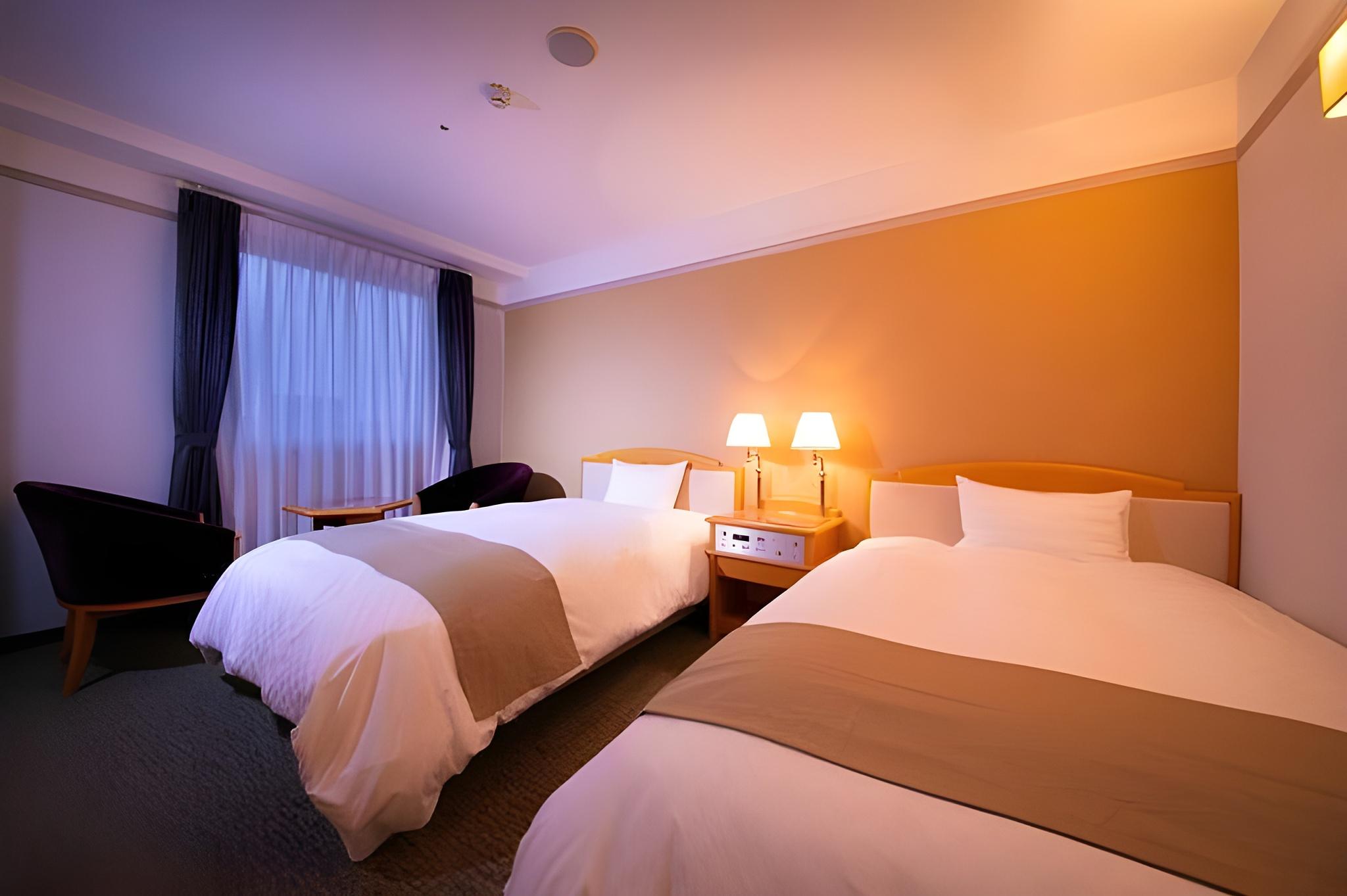 En City Hotel Nobeoka (ex Hotel Merieges Nobeoka) 8/21