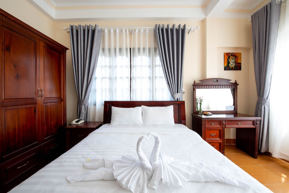 Le Petit Paris Hotel Dalat 30/67