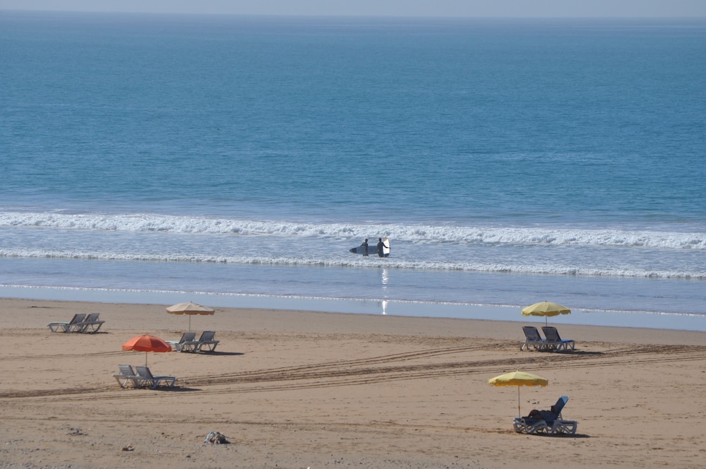 Paradis Plage Surf Yoga Spa Resort 76/83