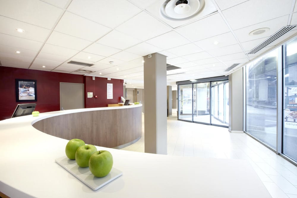 Campanile Paris Est Bobigny 2/24