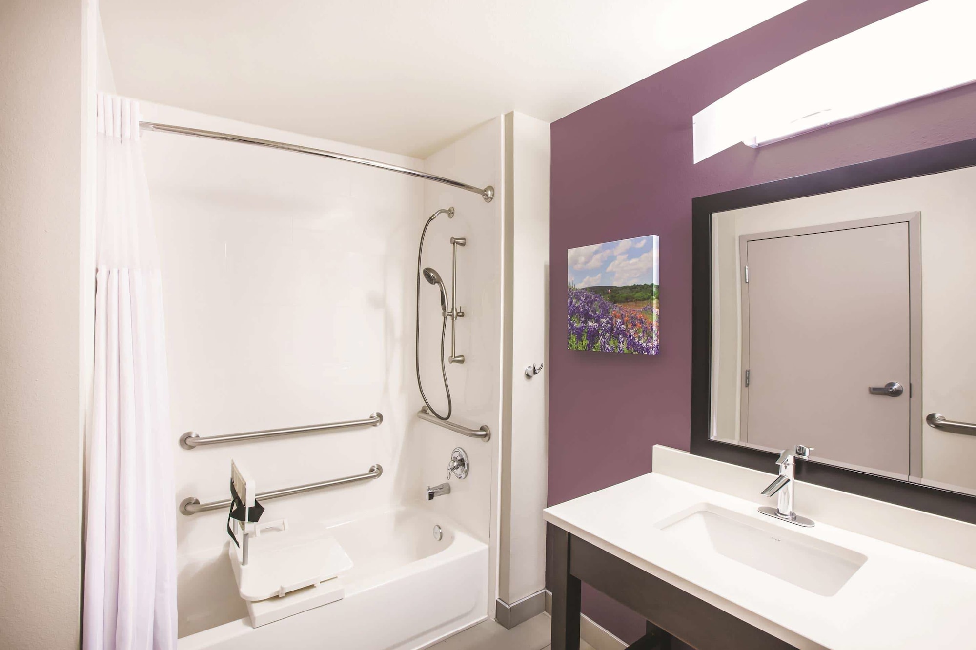غرفة ديلوكس بسرير كينج لذوي الإعاقة، La Quinta Inn And Suites By Wyndham Houston Cypress 4/6