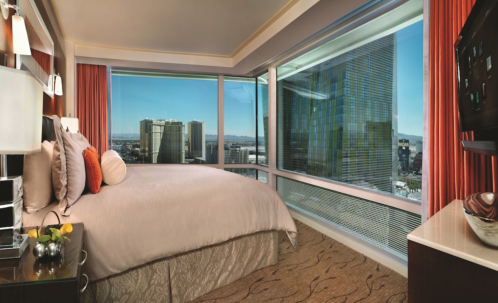 ARIA Resort and Casino 13/75