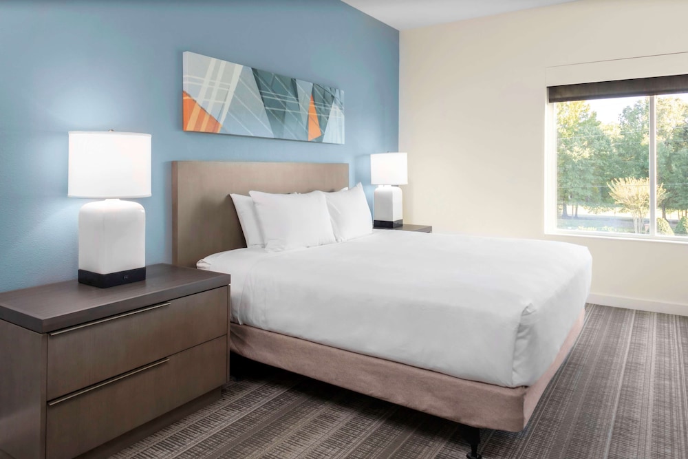BASIC, KING BED