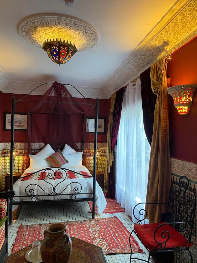 Riad Jean Claude 10/48