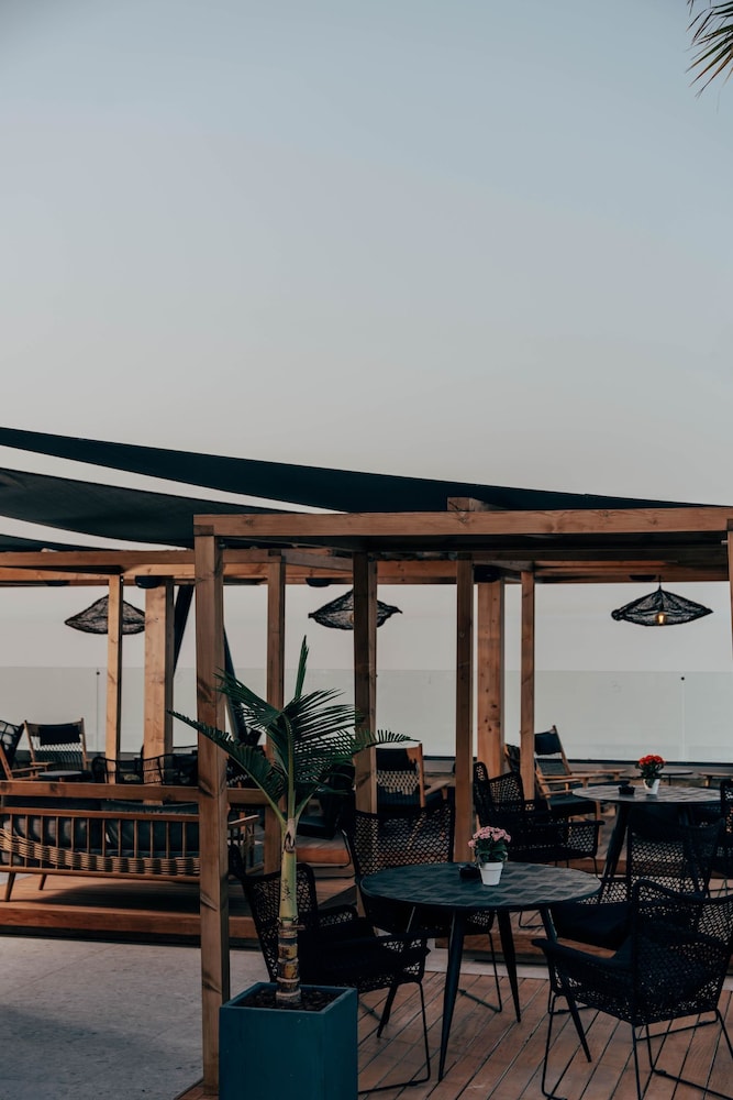 Cretan Blue Beach Hotel 50/57