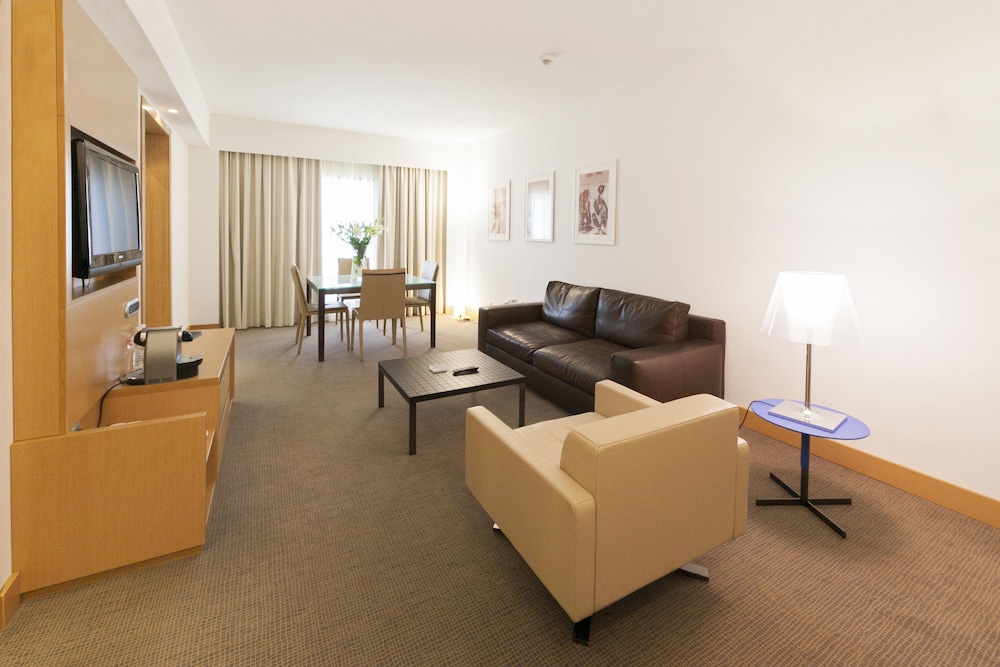 Novotel Tunis 30/50