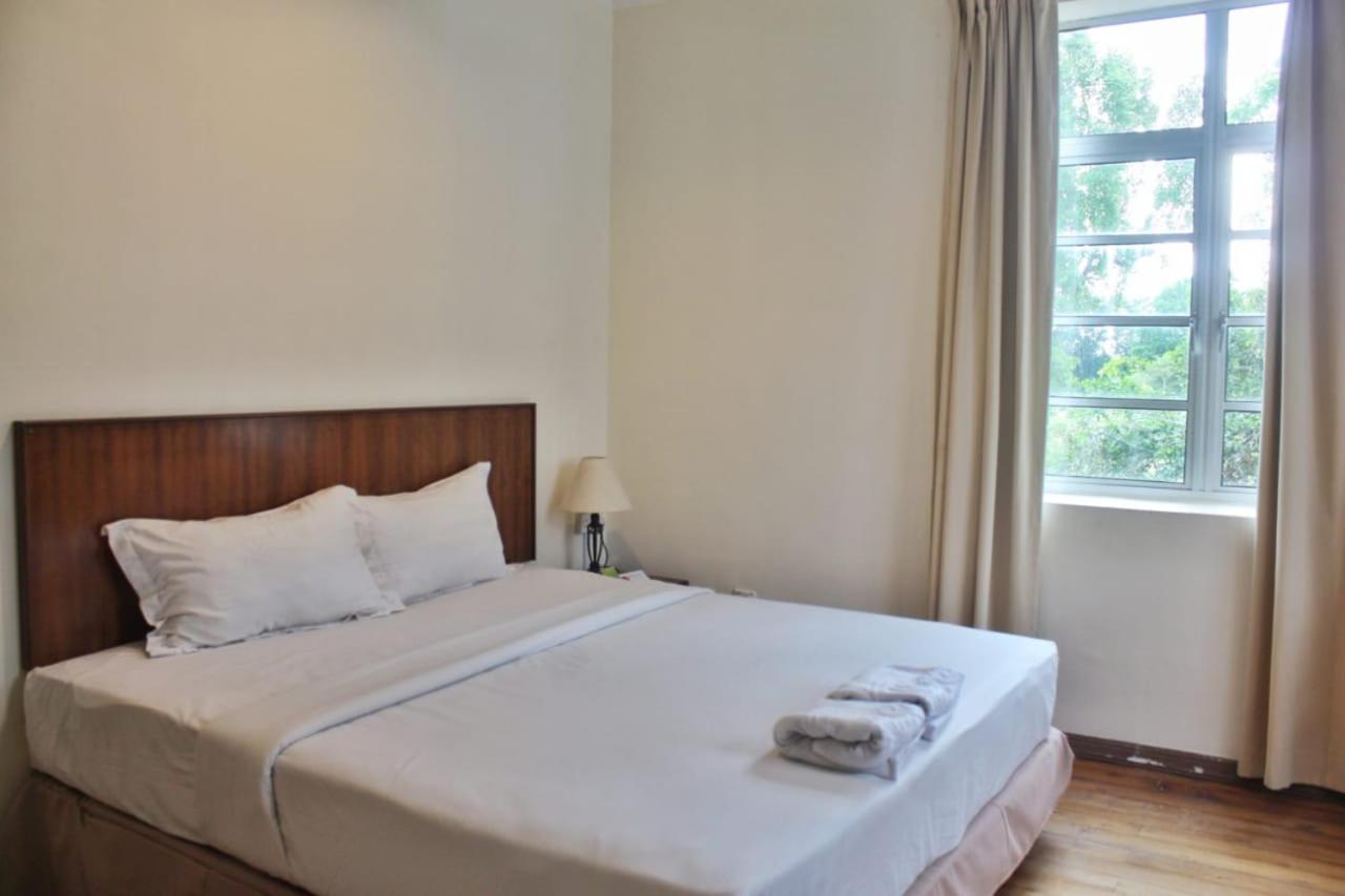 3 Bedrooms, Tiara, Villa