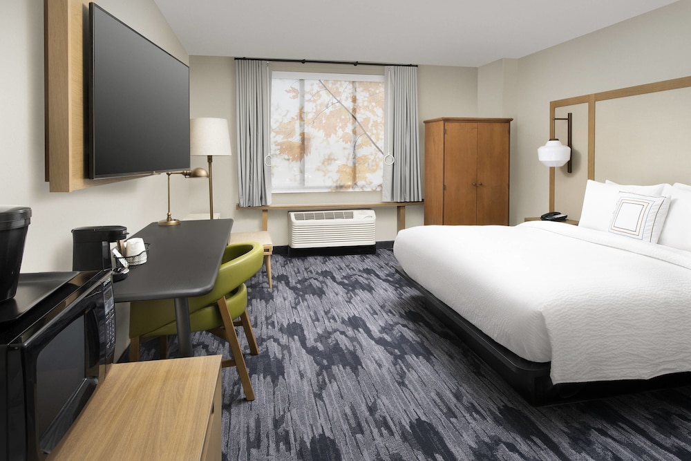 Fairfield Inn Suites By Marriott Alexandria Landmark 5/25