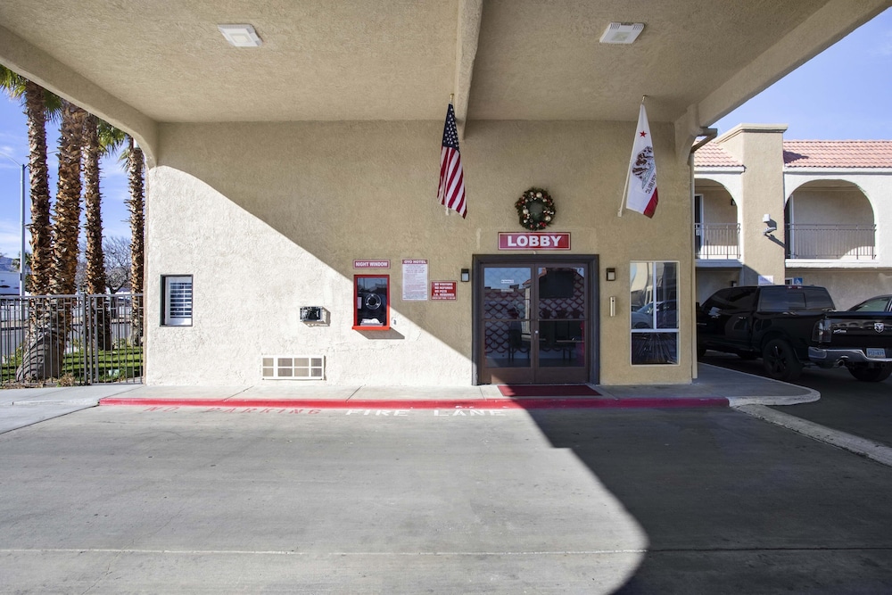 Hotel Palmdale Antelope Valley 9/44