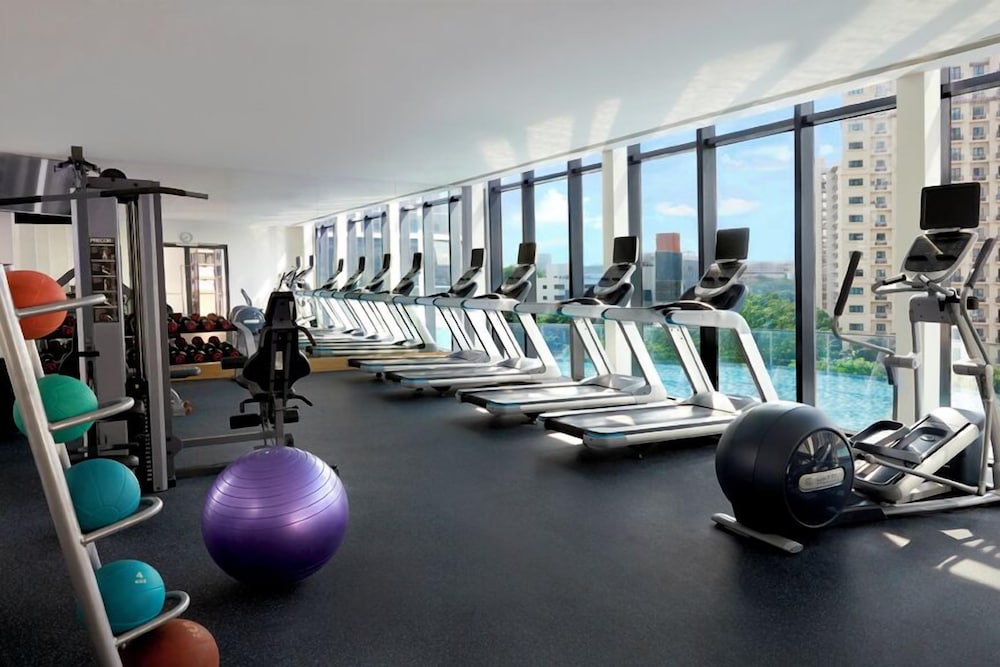 Momentus Hotel Alexandra Singapore 16/31