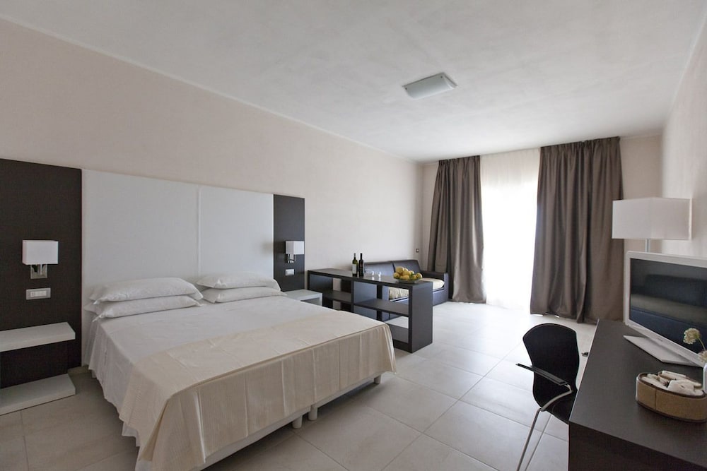 Eco Resort Dei Siriti 16/59