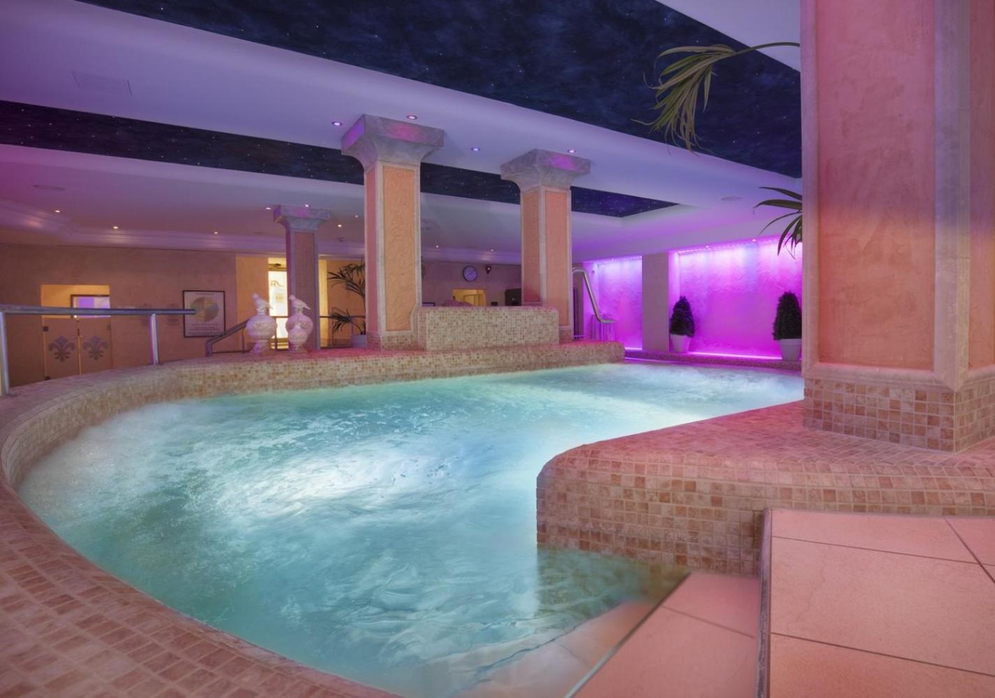 Hotel Schweizer Hof 27/50