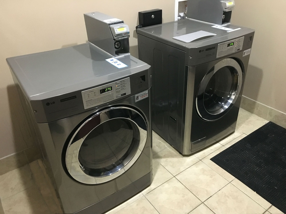 Holiday Inn Express & Suites Havelock NW-New Bern, an IHG Hotel 24/45
