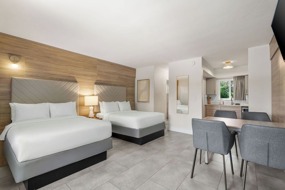 غرفة بريميوم بسريرين مزدوجين بمطبخ صغير، The Garden Hotel and Resort 3/10