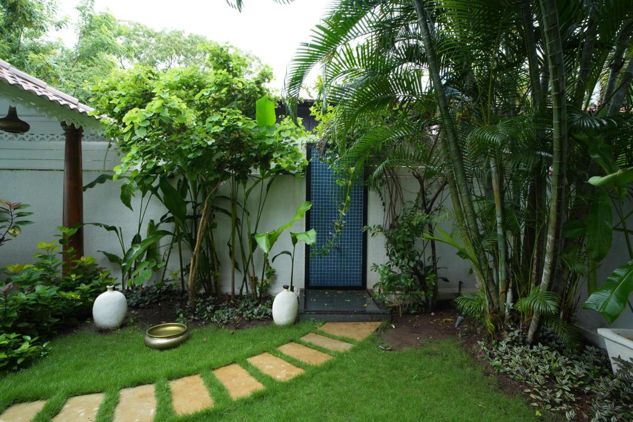 ELIVAAS Bauhinia 5BHK Luxury Villa with Private pool in Assagao 55/66