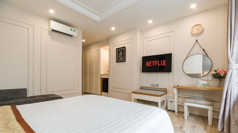 Bali Hotel 20/90