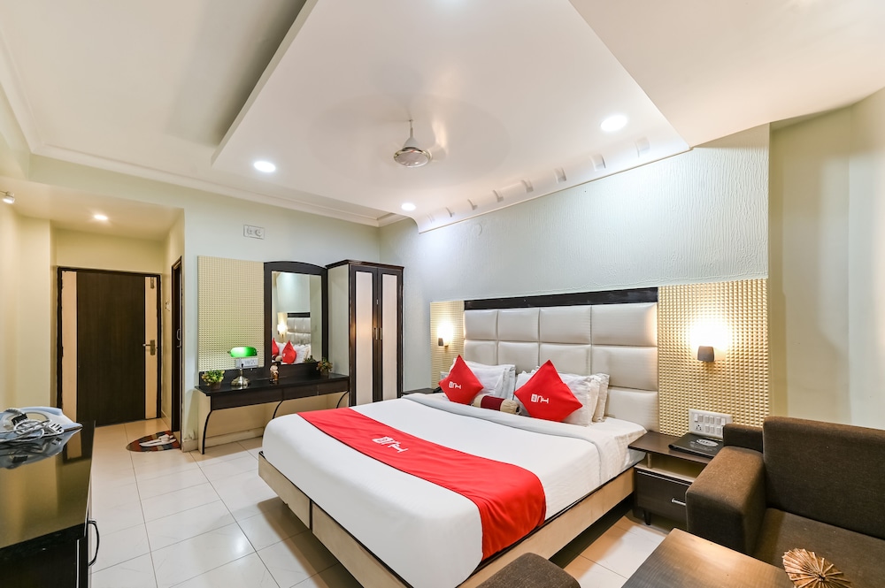 Ashoka Residency Hotel 26/50
