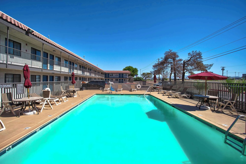 Motel6 Kingman, AZ - Route 66 East 41/63