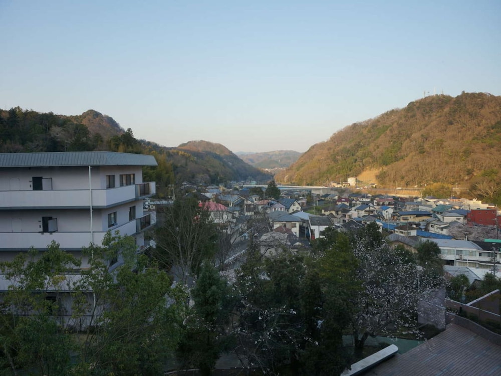 SHUZENJI ONSEN HOTEL TAKITEI 49/50