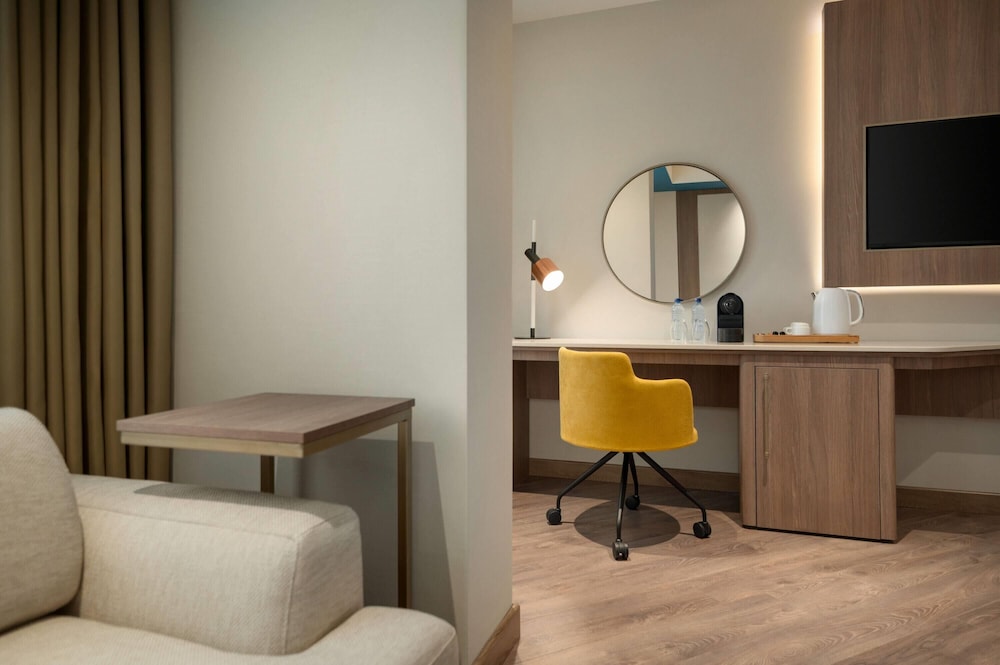 La Quinta by Wyndham Batumi 53/70