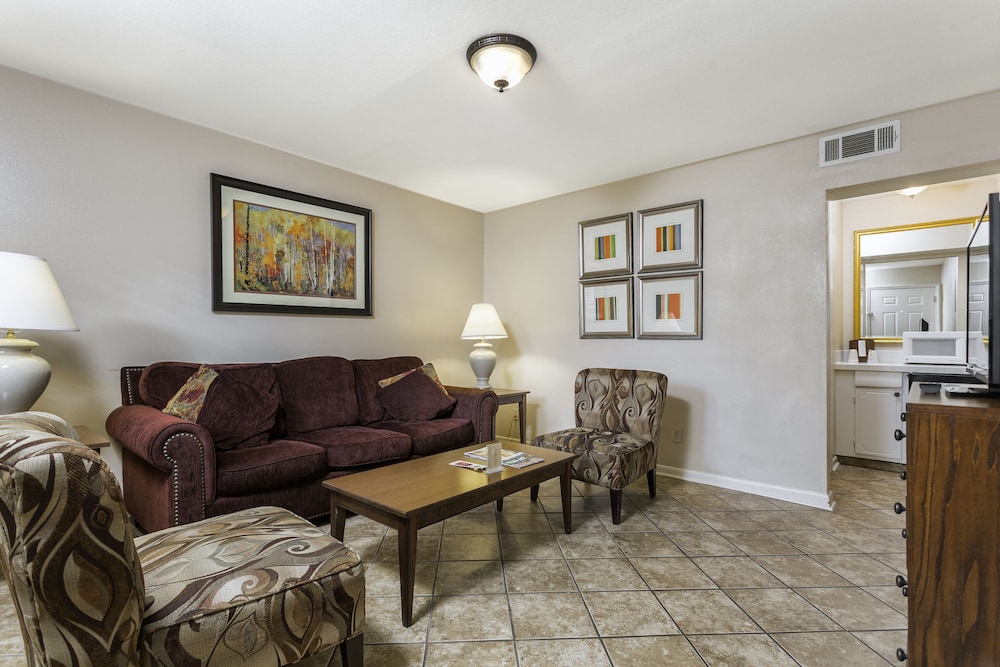 French Quarter Suites Hotel 36/55