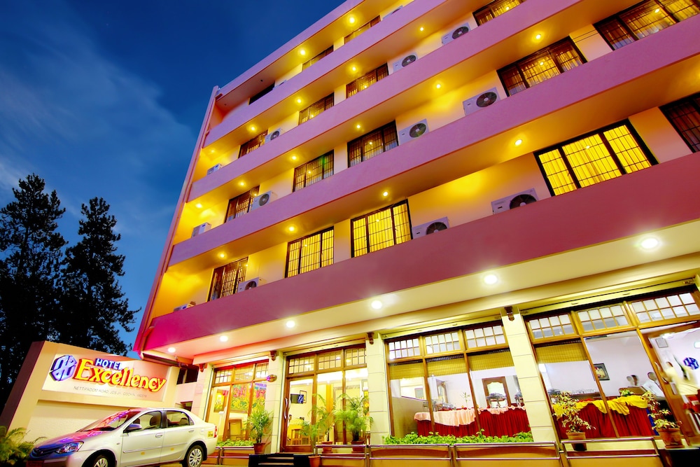 HOTEL EXCELLENCY photo1