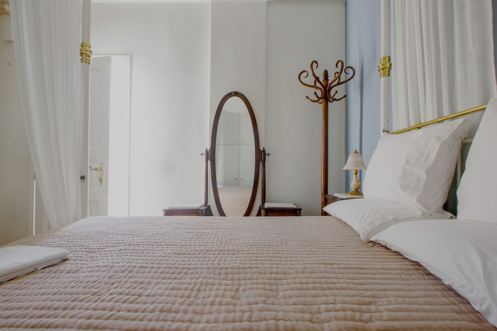 Emilia Luxury Apartments 10/33