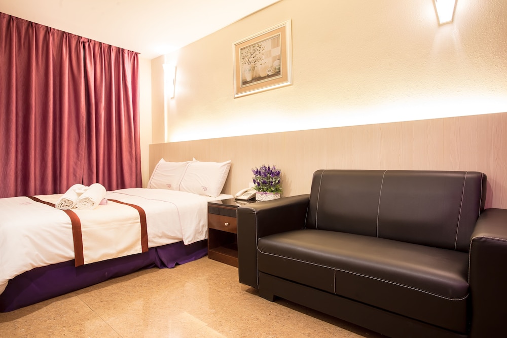 Lavender Inn Nusa 33/44