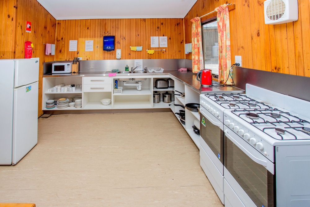 Discovery Resorts - Cradle Mountain 12/66