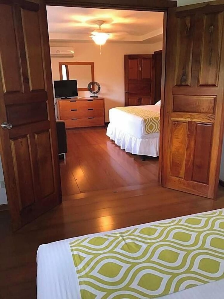 Montelaguna Boutique Hotel 16/50