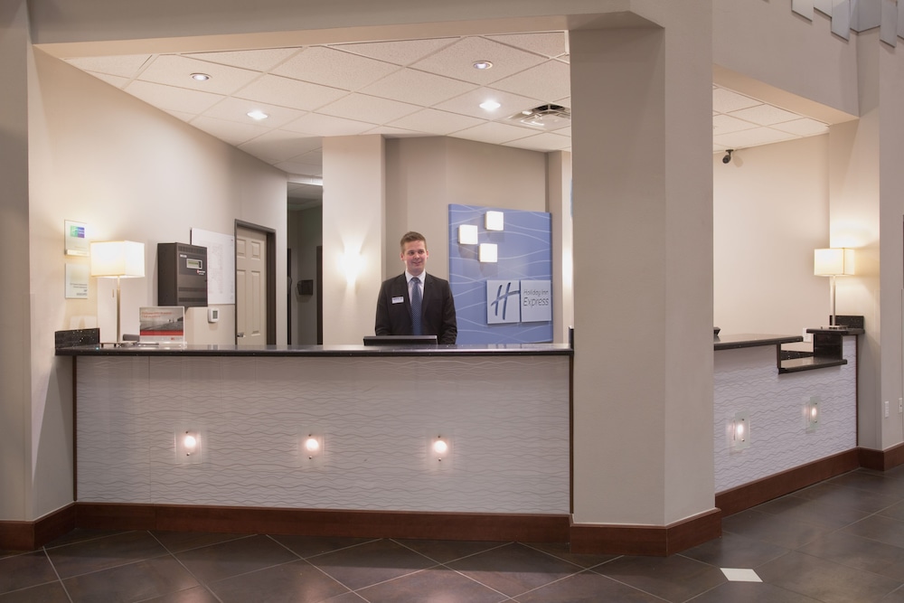 Holiday Inn Express Hotel And Suites Denver North Thornton 7/69