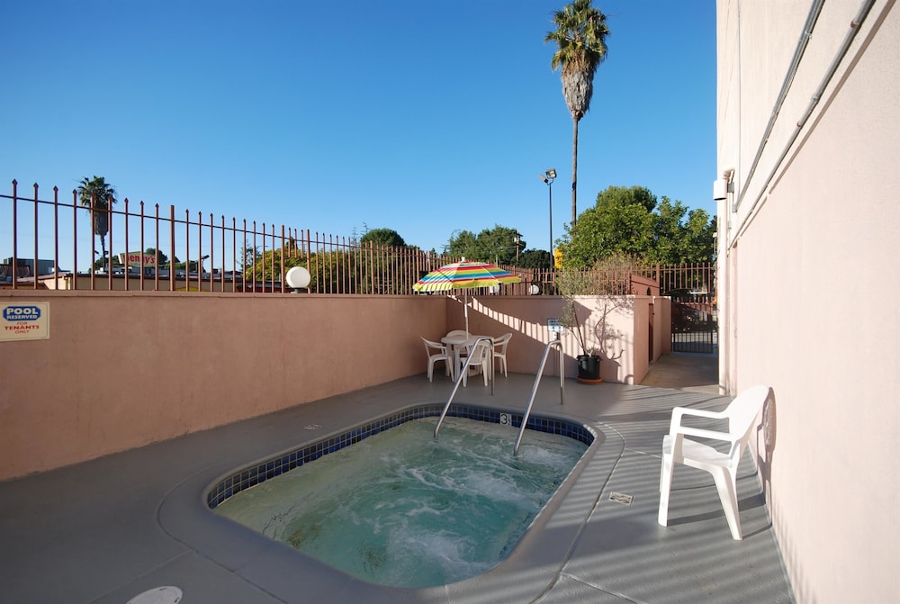 Best Western Los Angeles Worldport Hotel 3/32