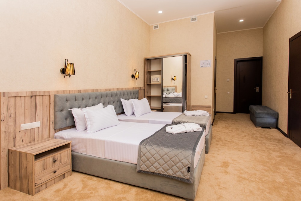 STANDARD, TWIN BEDS