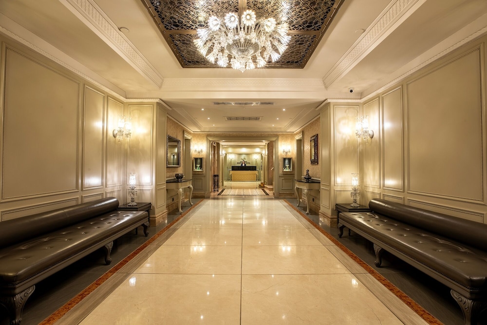 Mfb My Finest Bosphorus Hotel Tarabya 35/60