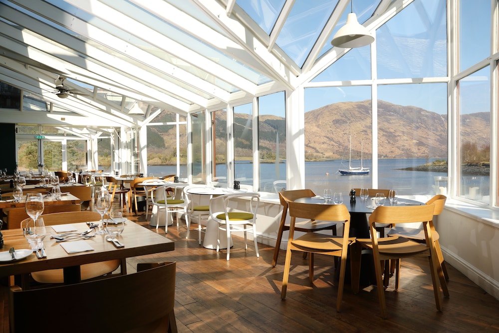 Isles of Glencoe Hotel 45/57