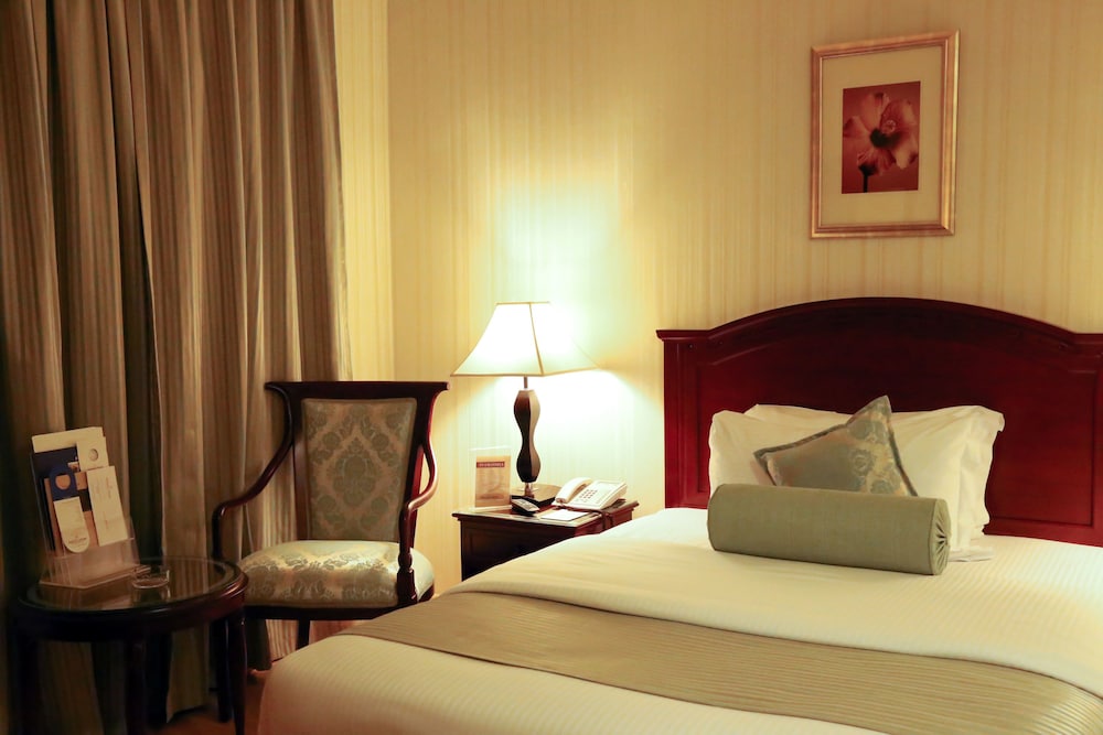 فندق سويس انترناشونال الحمراء الدمام(Swiss International Al Hamra Hotel Dammam) 11/20