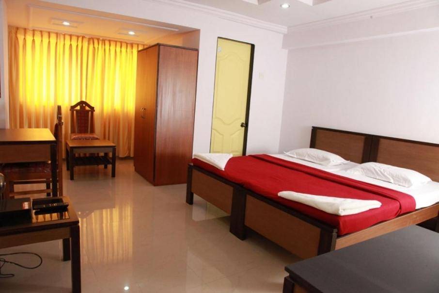 SAIESH INTERNATIONAL HOTEL 6/15